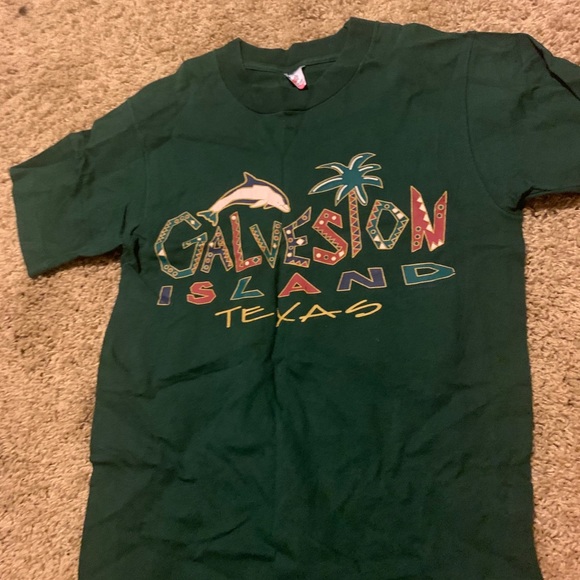 Tshirts - Picture 2 of 2